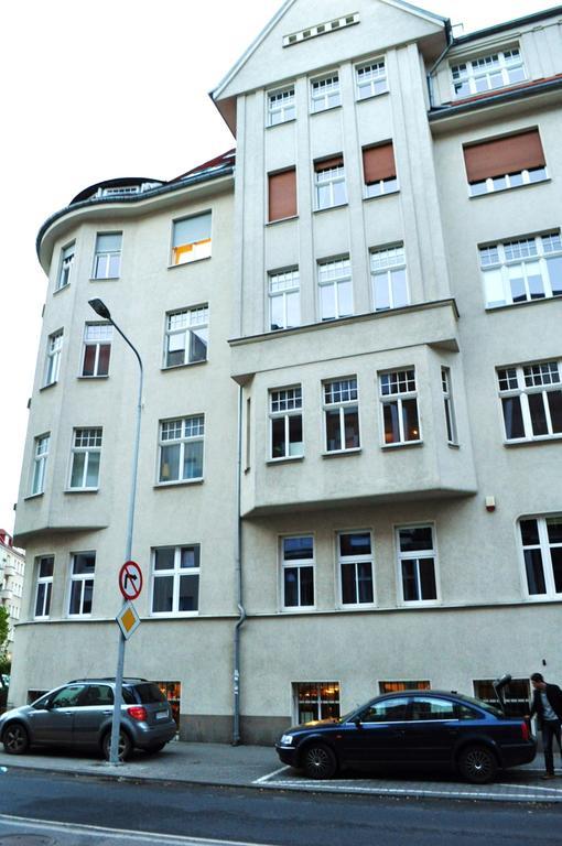 Happy House Hostel Poznań Extérieur photo